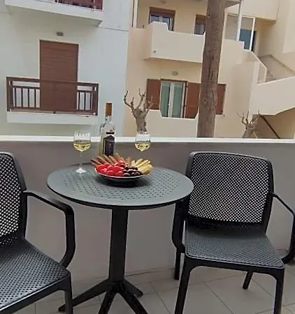 Hotell Kapetanos 4*