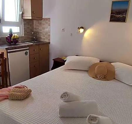 Kapetanos 4* Naxos City